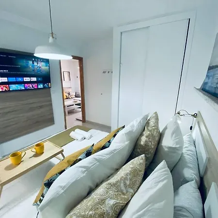 Апартаменты Luxury Dreams Downtown