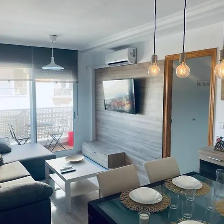 Апартаменты Luxury Dreams Downtown Торевьиа