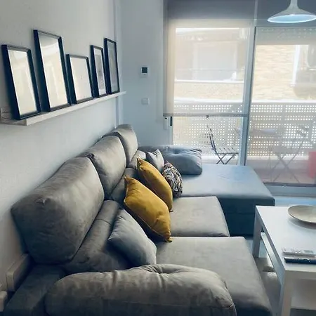 Апартаменты Luxury Dreams Downtown Торевьиа